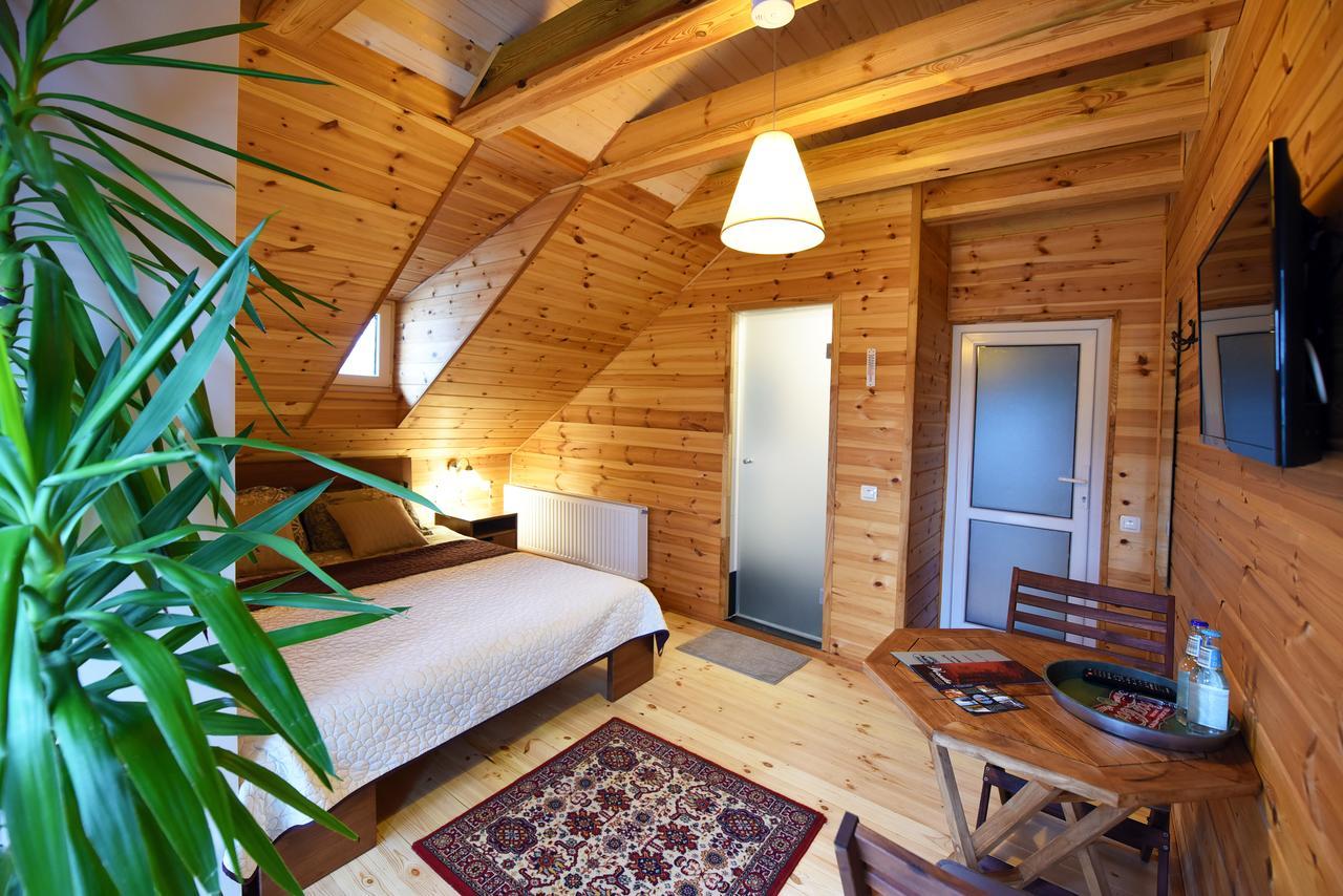 Zuvienes Pasiure Bed & Breakfast Rubikiai Екстериор снимка